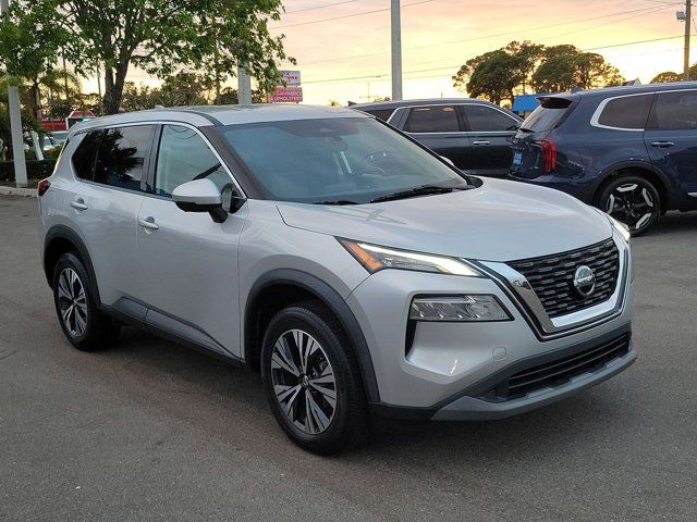 2021 Nissan Rogue SV