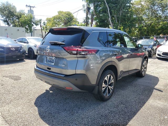 2021 Nissan Rogue SV