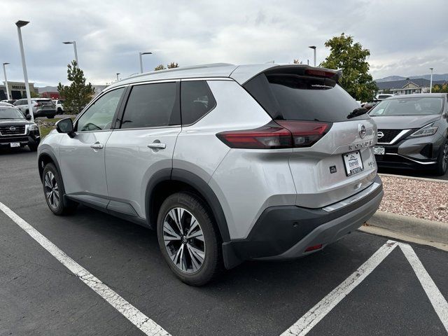 2021 Nissan Rogue SV