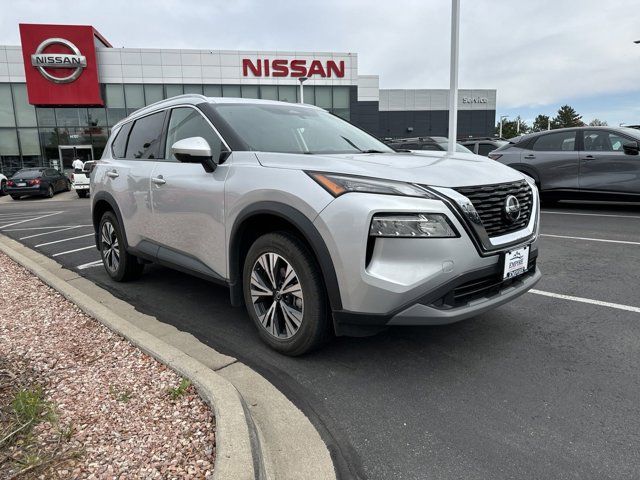 2021 Nissan Rogue SV