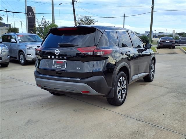 2021 Nissan Rogue SV