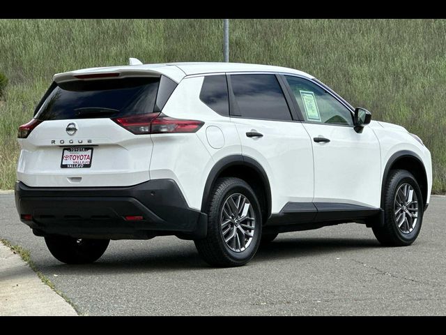 2021 Nissan Rogue S