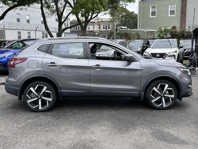 2021 Nissan Rogue Sport SL