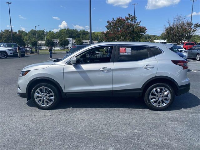 2021 Nissan Rogue Sport S