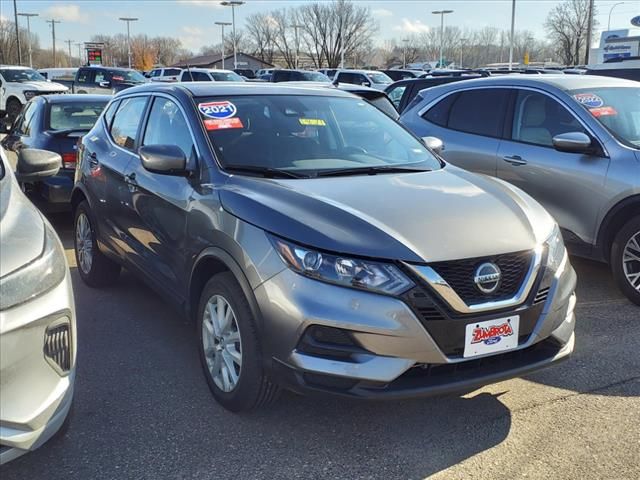 2021 Nissan Rogue Sport S