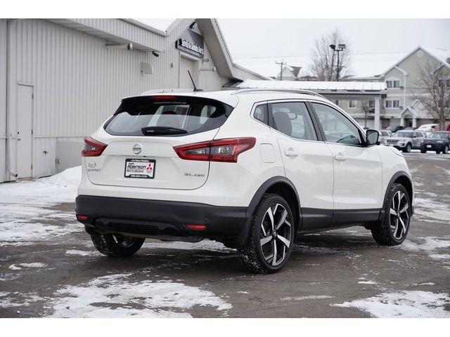 2021 Nissan Rogue Sport SV