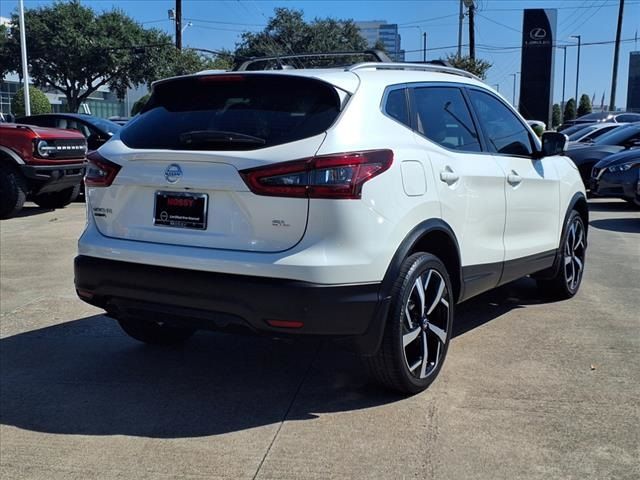 2021 Nissan Rogue Sport SL