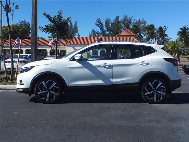 2021 Nissan Rogue Sport SL