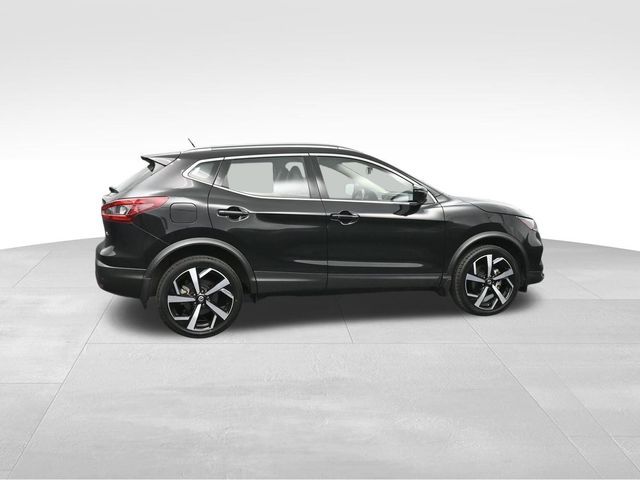 2021 Nissan Rogue Sport SL