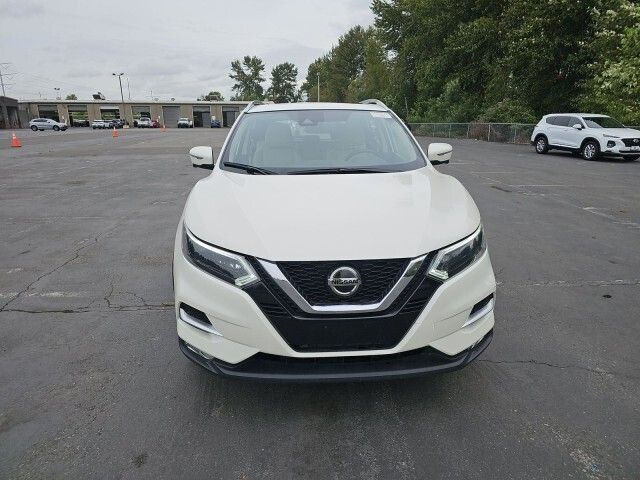 2021 Nissan Rogue Sport SL