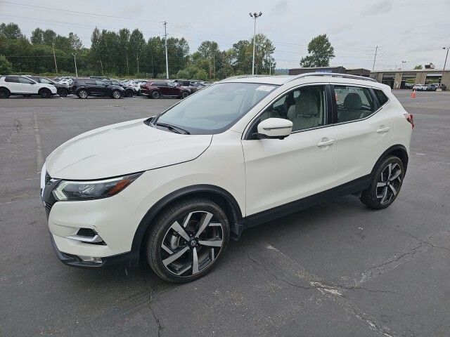 2021 Nissan Rogue Sport SL