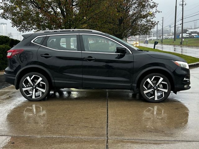 2021 Nissan Rogue Sport SL