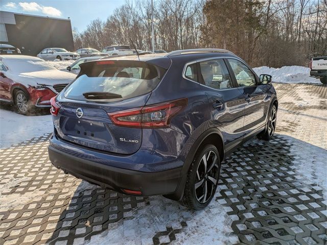 2021 Nissan Rogue Sport SL