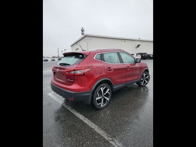 2021 Nissan Rogue Sport SL