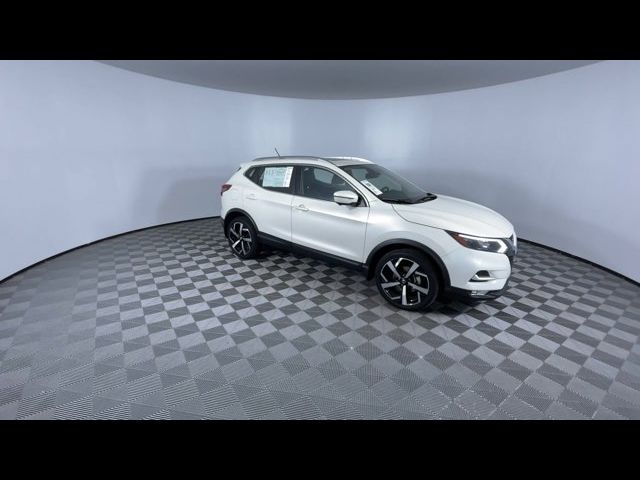 2021 Nissan Rogue Sport SL