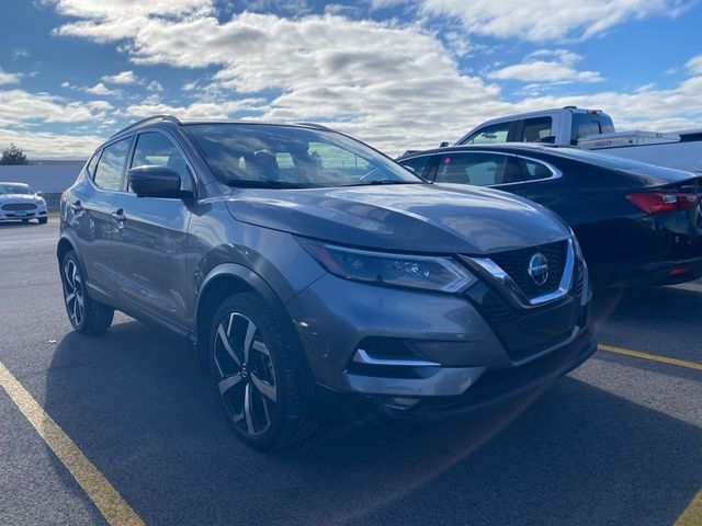 2021 Nissan Rogue Sport SL