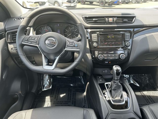 2021 Nissan Rogue Sport SL