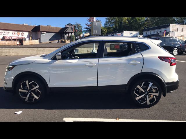 2021 Nissan Rogue Sport SL