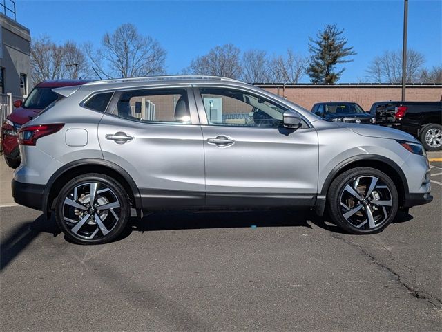 2021 Nissan Rogue Sport SL