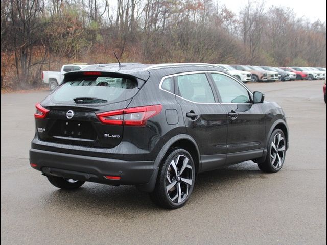 2021 Nissan Rogue Sport SL