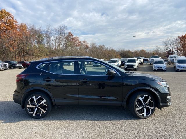 2021 Nissan Rogue Sport SL