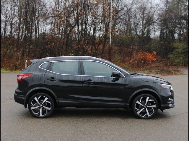 2021 Nissan Rogue Sport SL