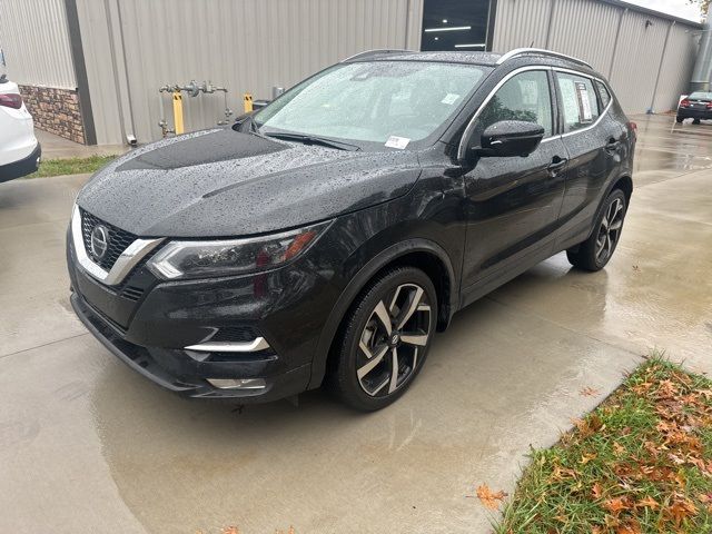 2021 Nissan Rogue Sport SL