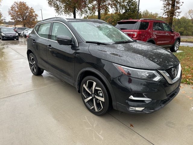 2021 Nissan Rogue Sport SL