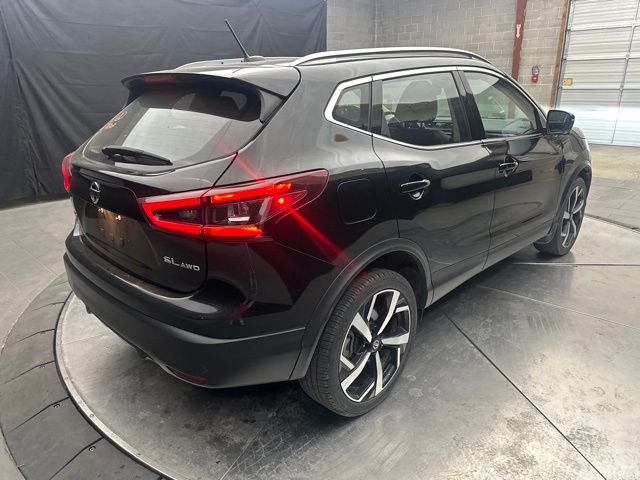 2021 Nissan Rogue Sport SL