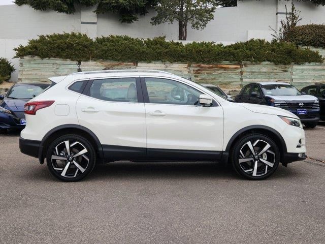 2021 Nissan Rogue Sport SL