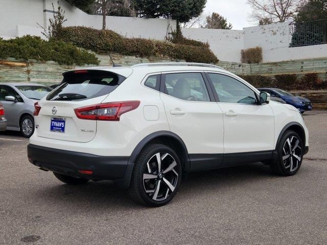 2021 Nissan Rogue Sport SL