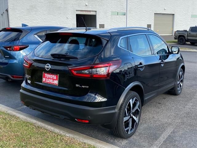 2021 Nissan Rogue Sport SL