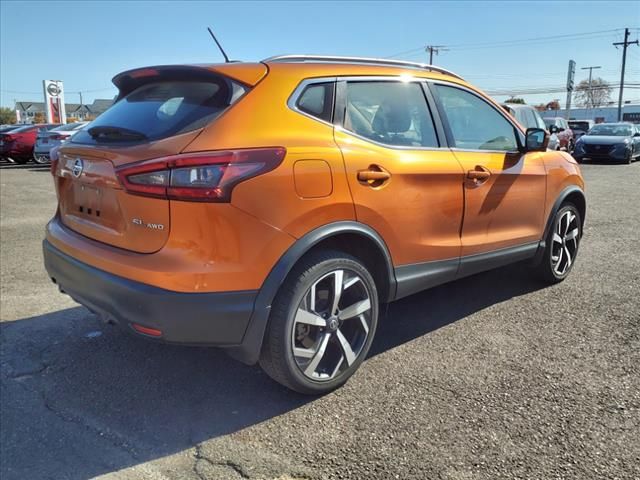 2021 Nissan Rogue Sport SL