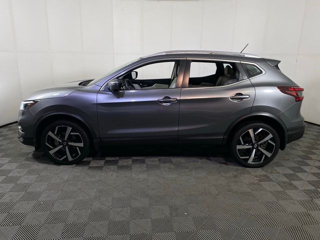 2021 Nissan Rogue Sport SL