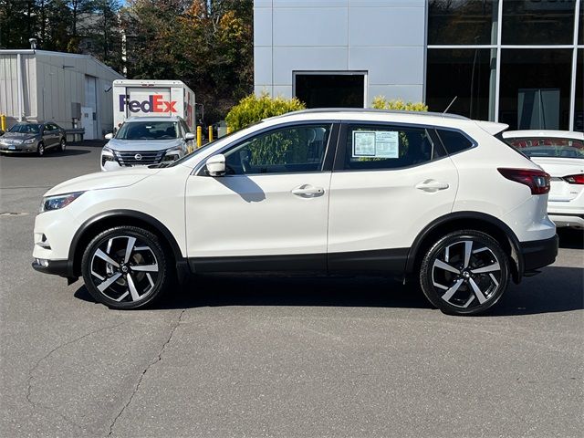 2021 Nissan Rogue Sport SL