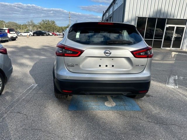 2021 Nissan Rogue Sport SL