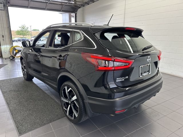 2021 Nissan Rogue Sport SL