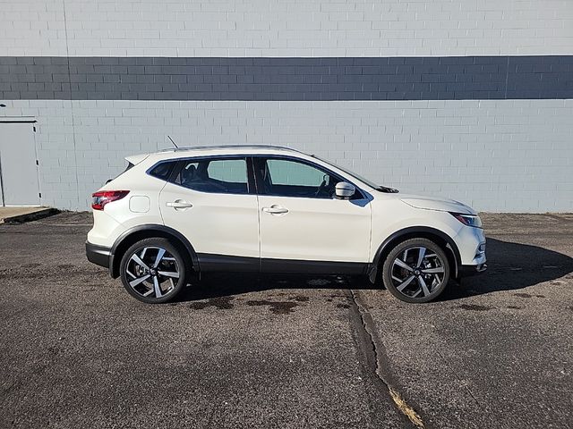 2021 Nissan Rogue Sport SL