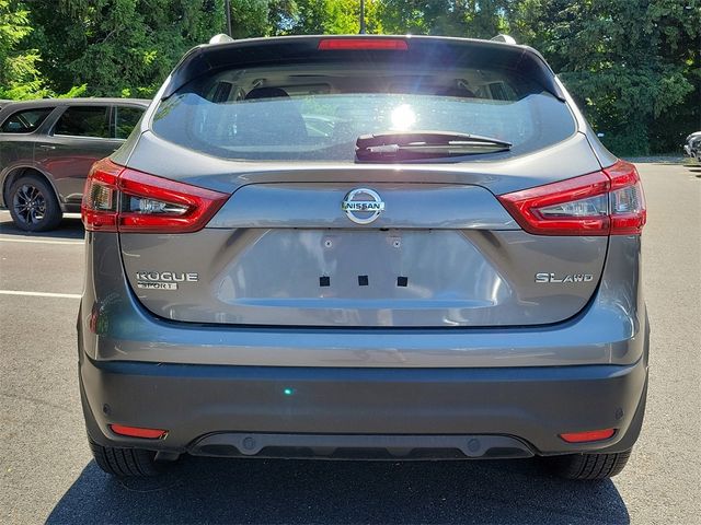 2021 Nissan Rogue Sport SL