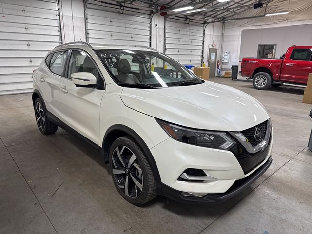 2021 Nissan Rogue Sport SL