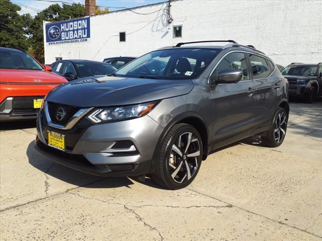 2021 Nissan Rogue Sport SL