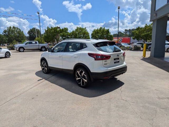 2021 Nissan Rogue Sport SL