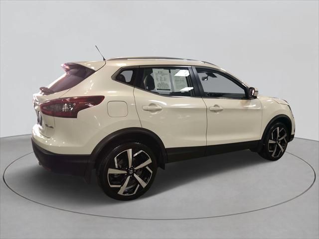 2021 Nissan Rogue Sport SL