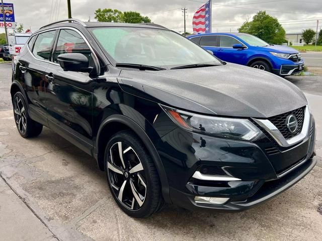 2021 Nissan Rogue Sport SL