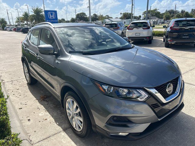 2021 Nissan Rogue Sport SV