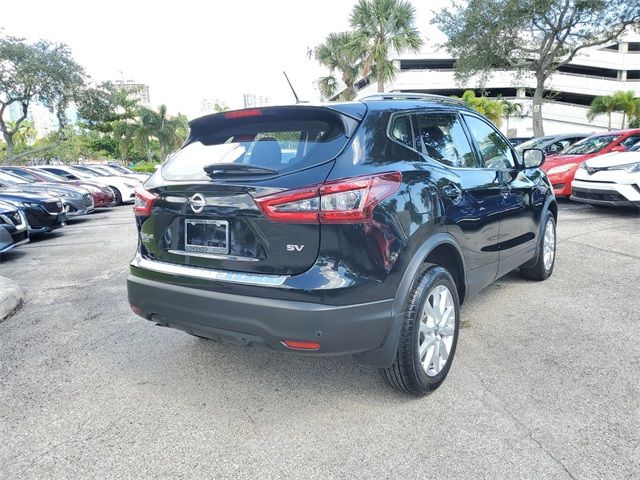 2021 Nissan Rogue Sport SV