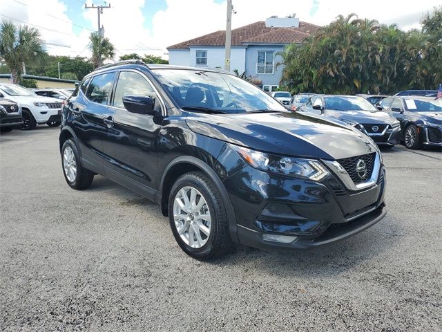 2021 Nissan Rogue Sport SV