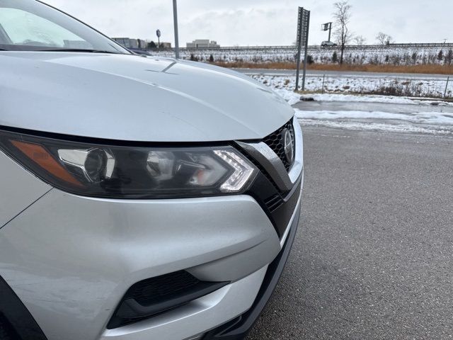 2021 Nissan Rogue Sport SV