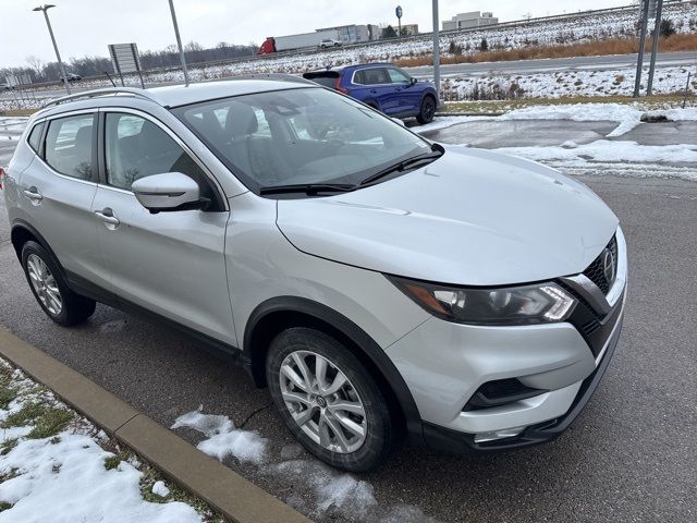 2021 Nissan Rogue Sport SV