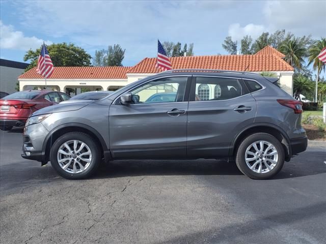 2021 Nissan Rogue Sport SV